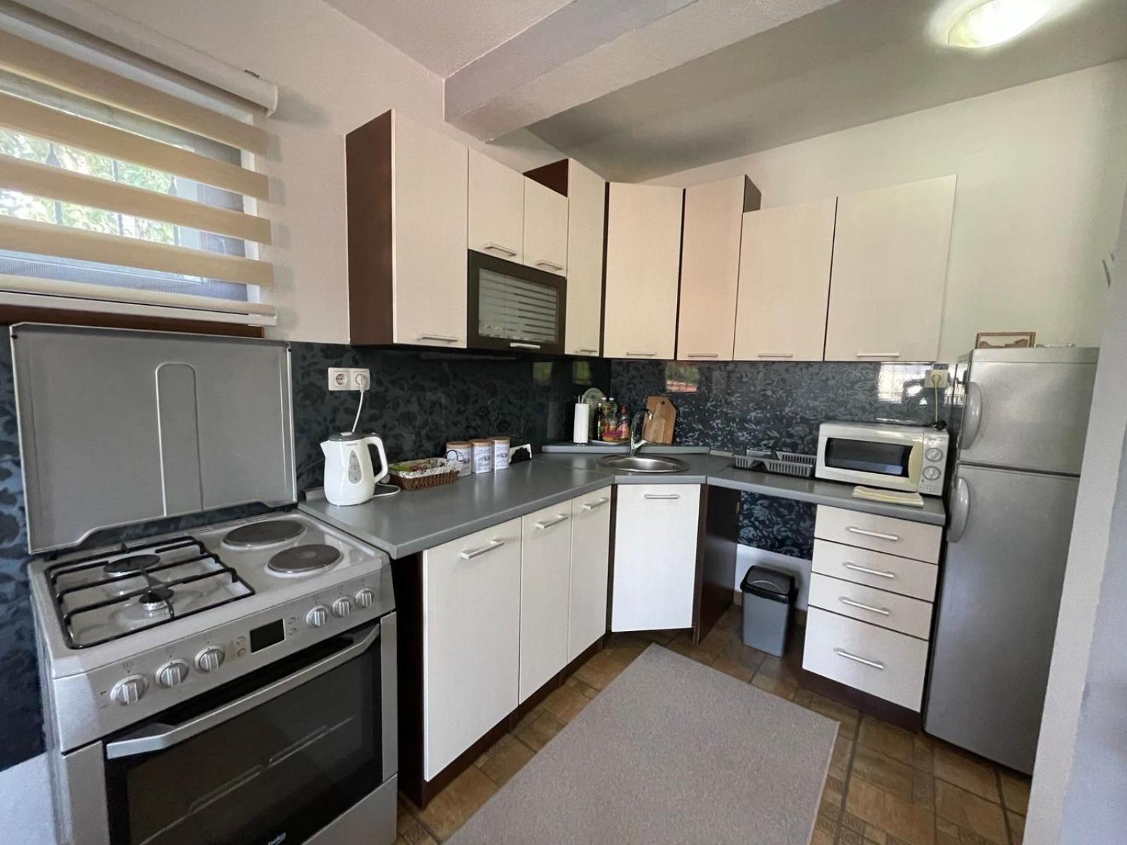 Apartman Ami SJJ Esterno foto