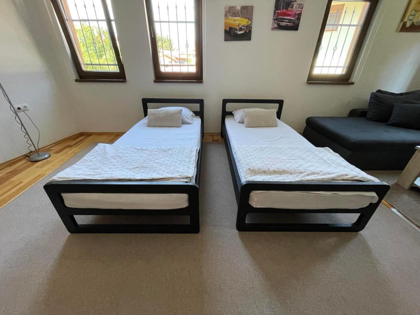 Apartman Ami SJJ Esterno foto