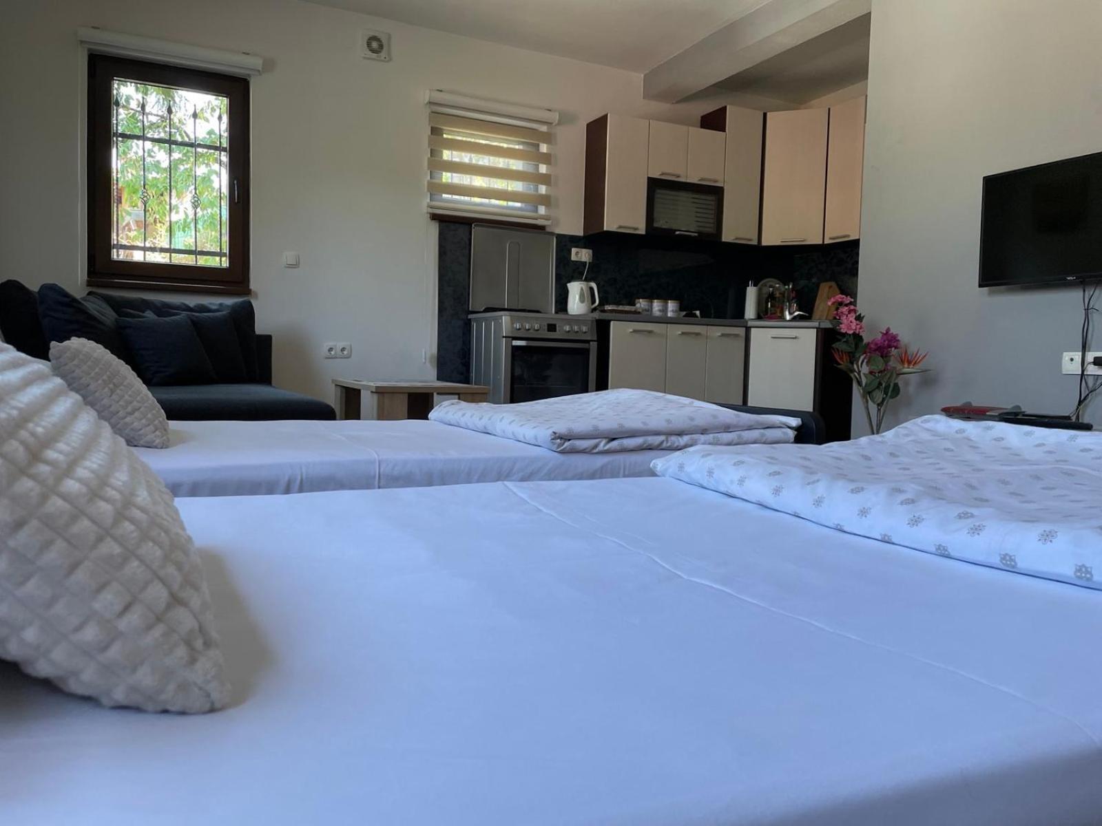 Apartman Ami SJJ Esterno foto